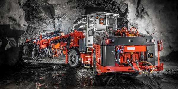 新Sandvik DT922i – 终极全能隧道巨无霸