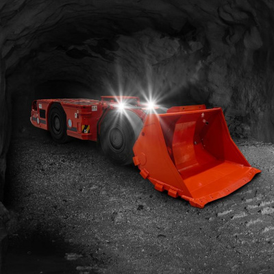 山特维克推出升级版Toro® LH208L低矮型地下采矿铲运机