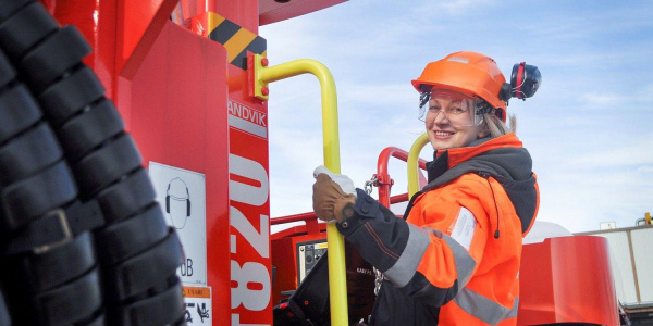 新安全标准系列的Sandvik