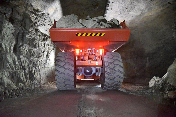 山特维克继续Codelco数字化合作伙伴关系，在埃尔特尼恩特矿场提供额外的自动化