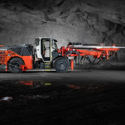 山特维克推出新一代DD423i掘进钻机